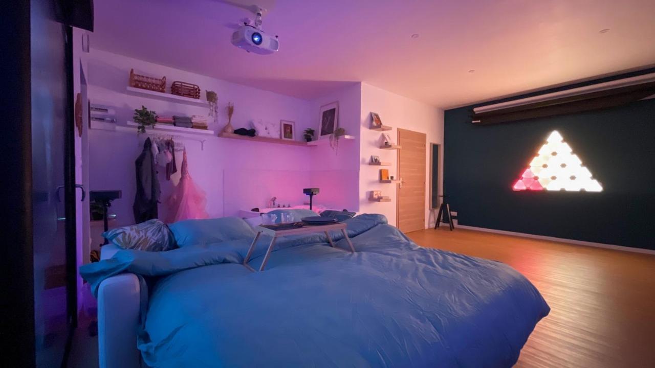 Capsule Nature & Photos - Jacuzzi - Netflix & Home Cinema - Ps5 & Jeu Thun-Saint-Martin Zewnętrze zdjęcie